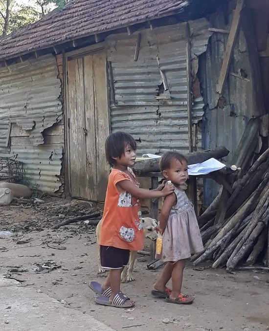Trà Bồng có 65 thôn đặc biệt khó khăn thuộc vùng đồng bào dân tộc thiểu số và miền núi giai đoạn 2021 - 2025
