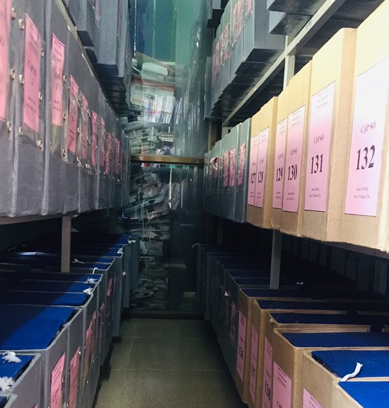 Lưu trữ huyện Trà Bồng: Những kinh nghiệm trong sắp xếp hồ sơ, tài liệu trong kho lưu trữ
