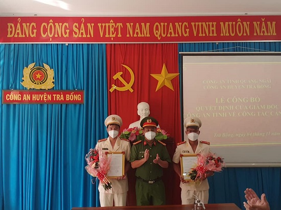 Công an huyện Trà Bồng tổ chức Lễ Công bố Quyết định của Giám đốc Công an tỉnh về công tác cán bộ