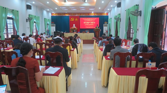 HĐND huyện Trà Bồng tổ chức kỳ họp thứ 4, khóa XII, nhiệm kỳ 2021 – 2026