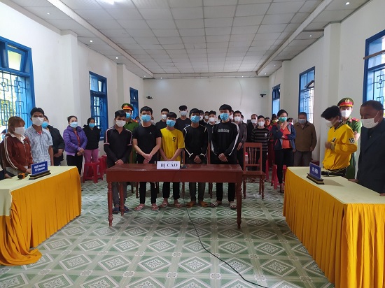 Bản án thích đáng cho những “anh hùng” trẻ tuổi tại xã Trà Phong