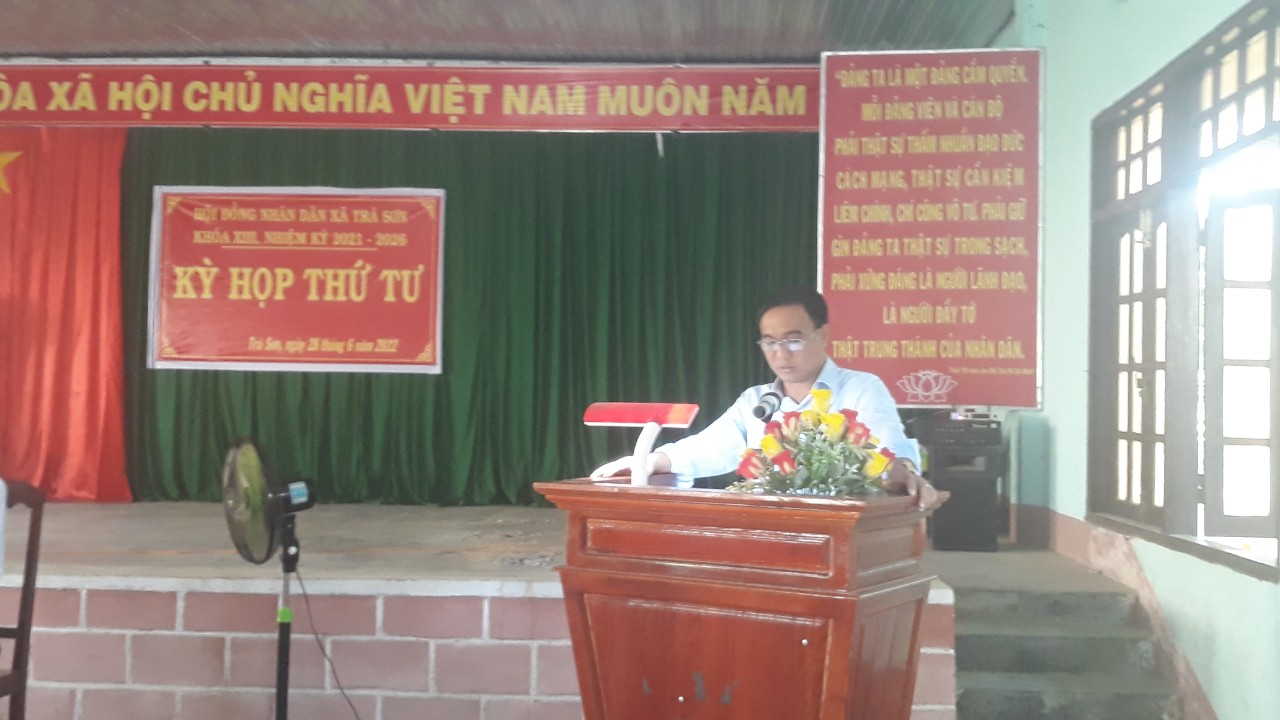 Hội đồng nhân dân xã Trà Sơn tổ chức Kỳ họp thứ 4 Khoá XIII, nhiệm kỳ 2021-2026