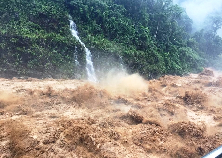 Chủ động triển khai ứng phó với các tình huống thiên tai trong mùa mưa, bão năm 2022 trên địa bàn huyện Trà Bồng