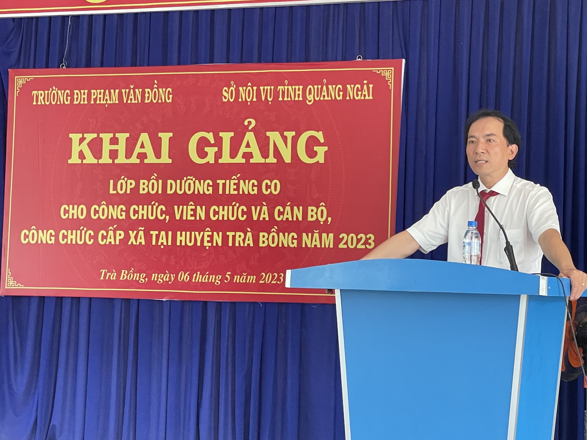 Khai giảng lớp bồi dưỡng tiếng Co cho cán bộ công chức, viên chức và cán bộ công chức cấp xã tại huyện Trà Bồng năm 2023.