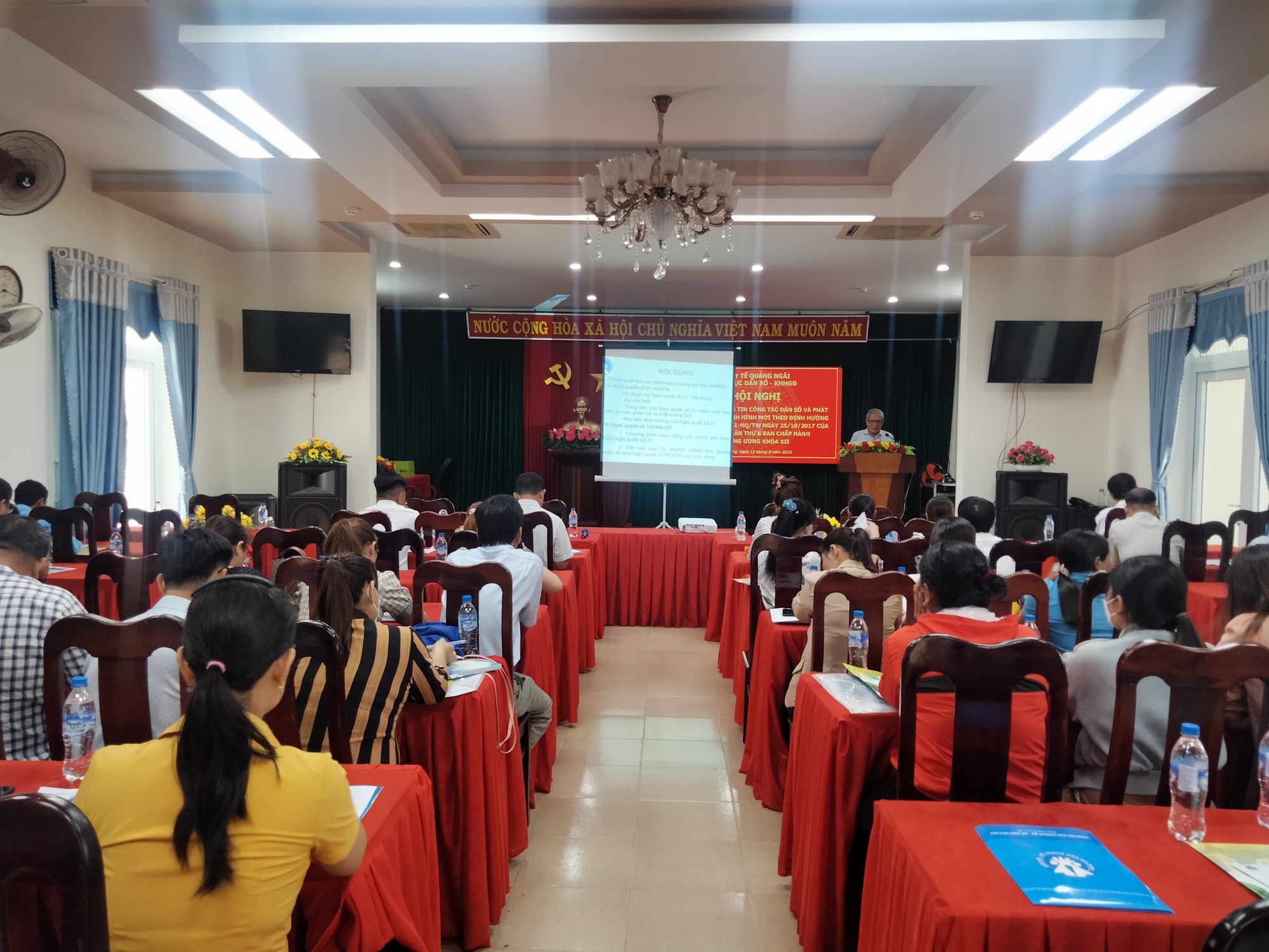 Trà Bồng: Hội nghị cung cấp thông tin nâng cao chất lượng dân số vùng đồng bào dân tộc thiểu số và miền núi.