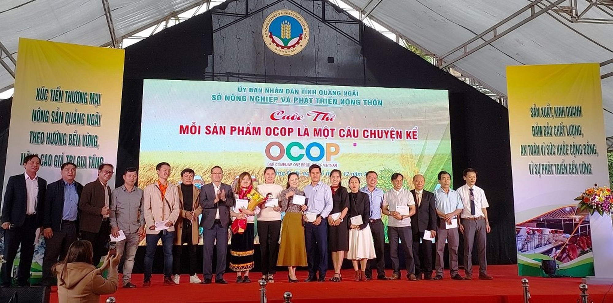 Trà Bồng có 3 sản phầm Ocop được UBND tỉnh công nhận hạng 4 sao