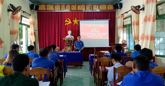 Tham gia góp ý văn kiện Đại hội Đảng bộ huyện Trà Bồng lần thứ XXIV, nhiệm kỳ 2020-2025
