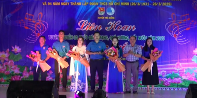 Lien_hoan_TT_ca_khuc_CM_20774