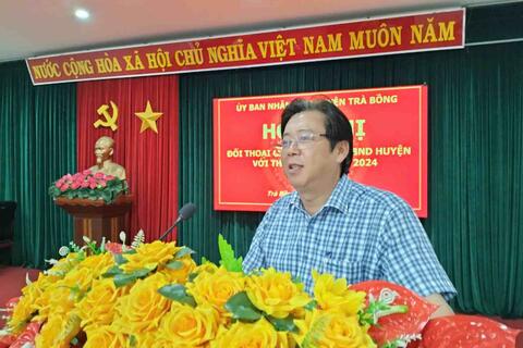 Chủ tịch UBND huyện Trà Bồng đối thoại với thanh niên năm 2024