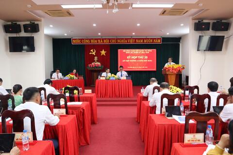 NHÌN LẠI MỘT NĂM HOẠT ĐỘNG CỦA HỘI ĐỒNG NHÂN DÂN HUYỆN TRÀ BỒNG