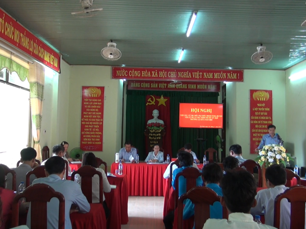TRÀ BỒNG: ĐẠI BIỂU HĐND CẤP TỈNH, HUYỆN TIẾP XÚC CỬ TRI XÃ TRÀ XINH TRƯỚC KHỲ HỌP THƯỜNG LỆ GIỮA NĂM 2025